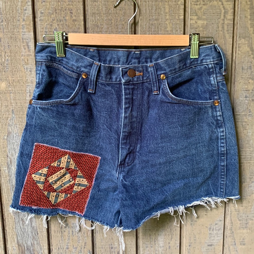 Softpaw Vintage Wrangler shorts with quilt squares